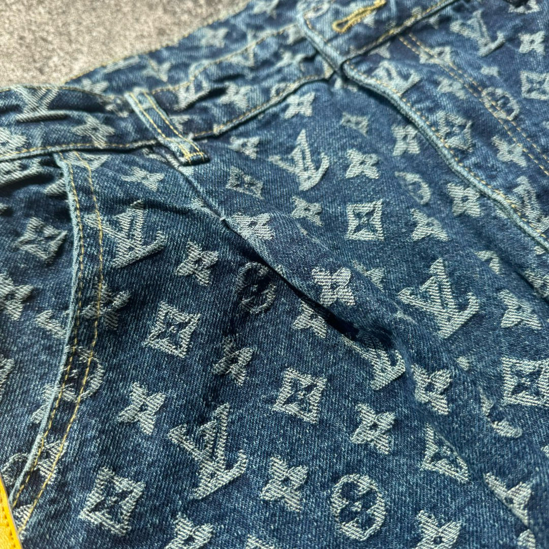 Louis Vuitton Pleated All-Over Print Jeans